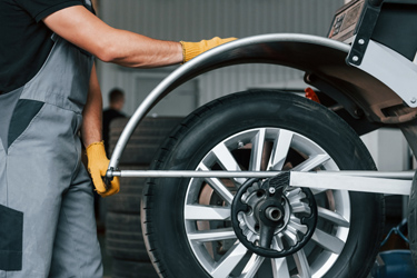 Car Towing Services in Karaikudi